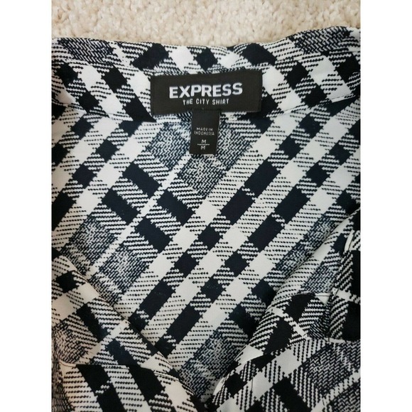 Express ~ Woman Size M~ White/Black "The City Shirt" Blouse Roll Tab Sleeve Tap. - Picture 7 of 11